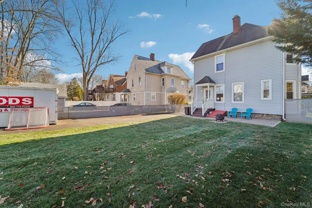 76 E Maple Avenue Suffern NY 10901