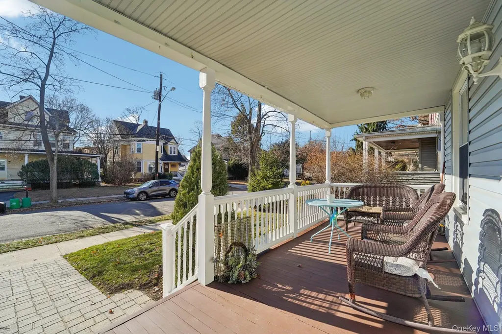 76 E Maple Avenue Suffern NY 10901