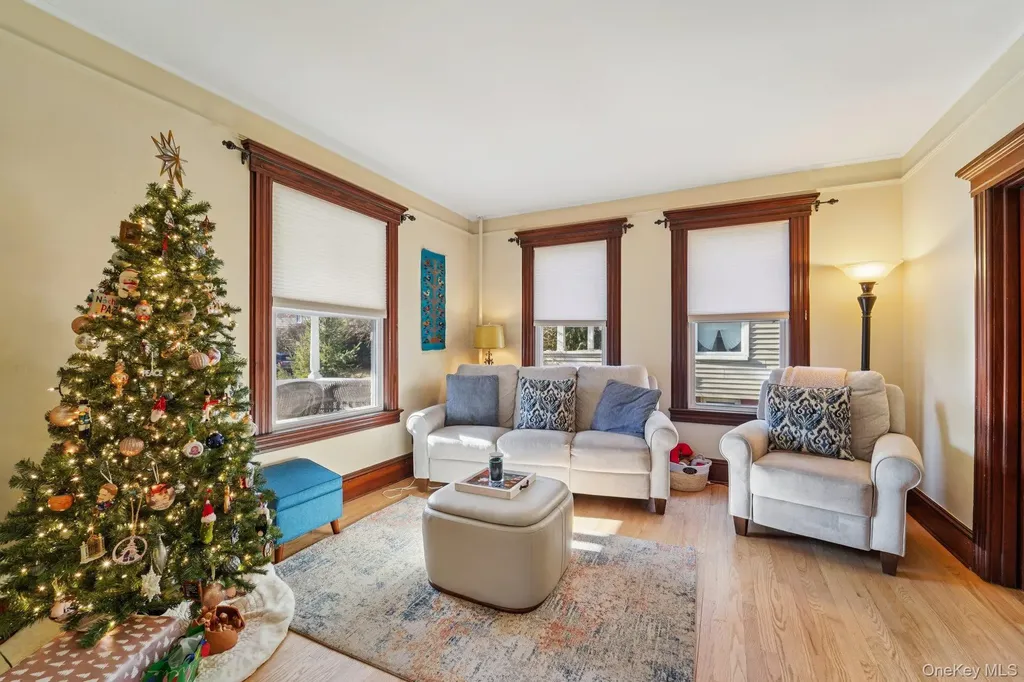 76 E Maple Avenue Suffern NY 10901