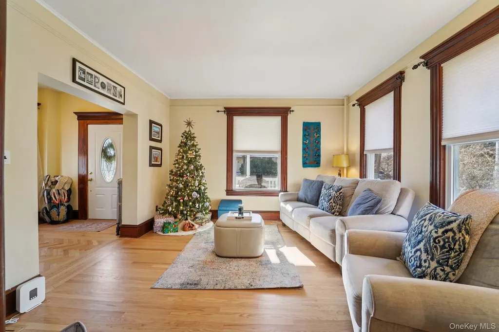 76 E Maple Avenue Suffern NY 10901