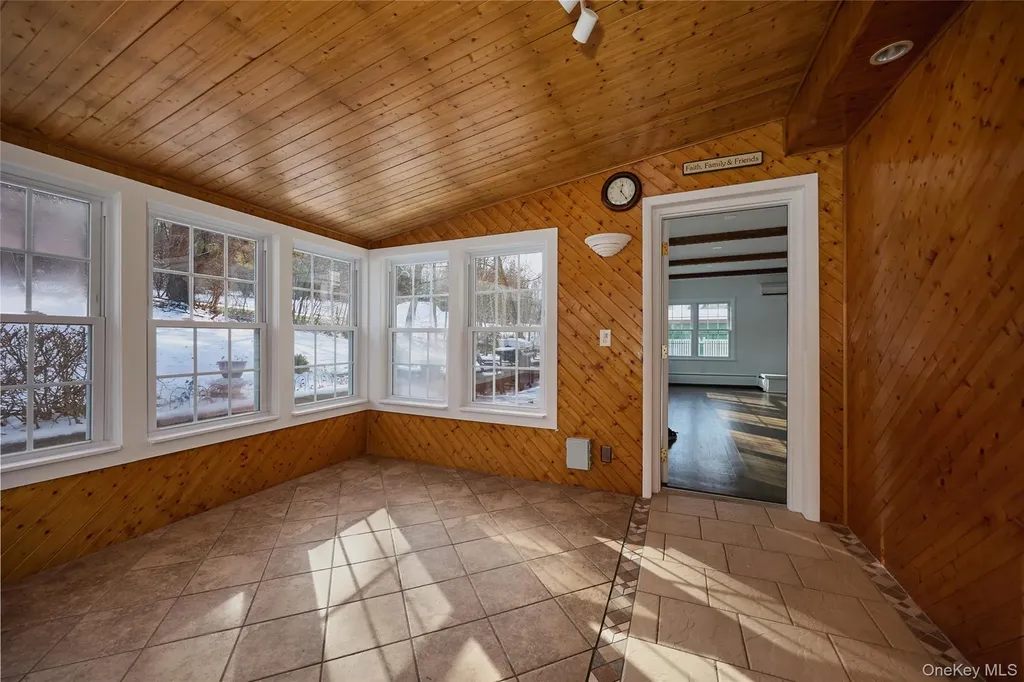 354 Van Wagner Road Poughkeepsie NY 12603
