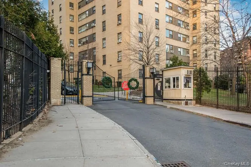 6 Fordham Hill Oval Bronx NY 10468