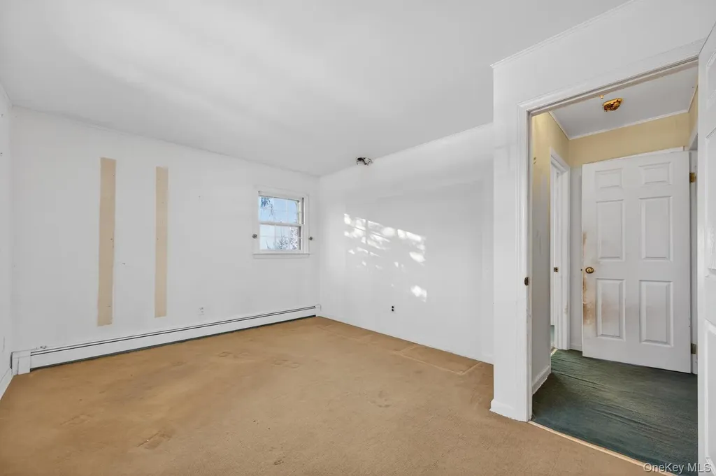 2 Kirkup Street Bay Shore NY 11706
