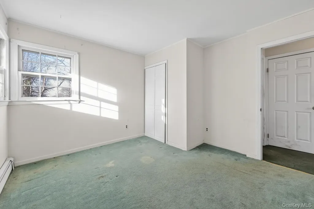 2 Kirkup Street Bay Shore NY 11706