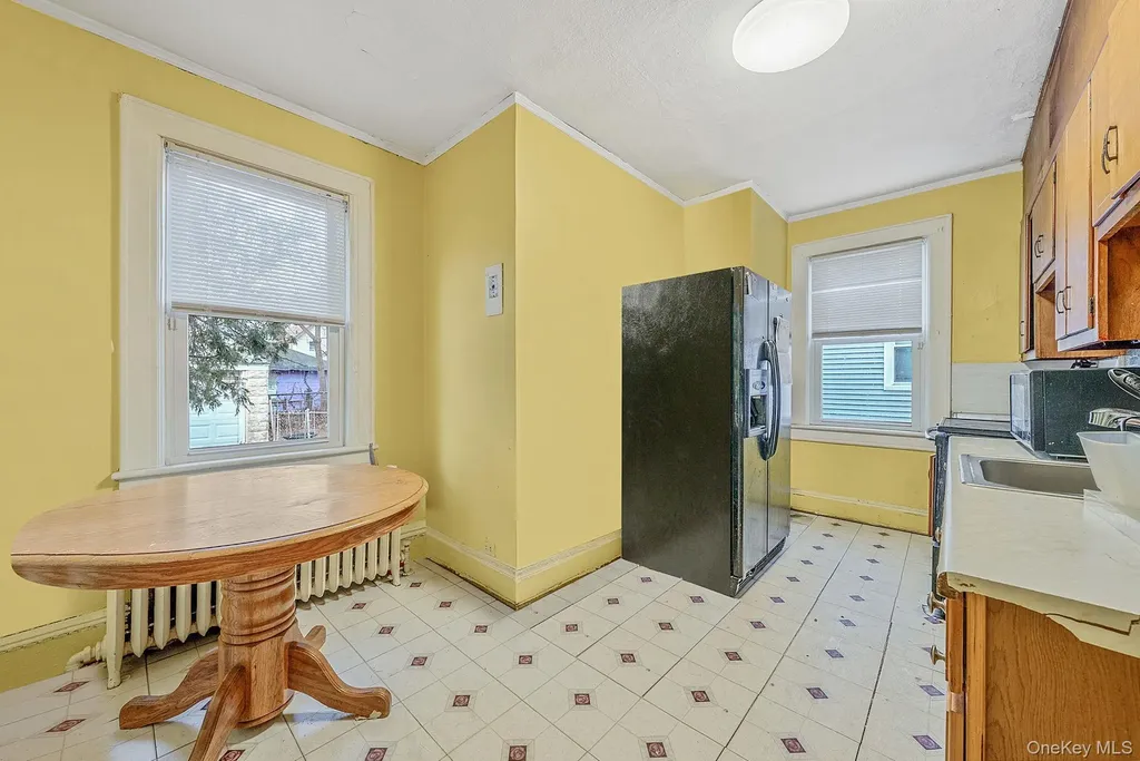 63 E Seaman Avenue Freeport NY 11520