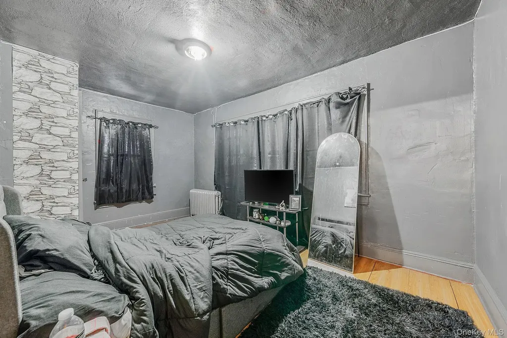 63 E Seaman Avenue Freeport NY 11520