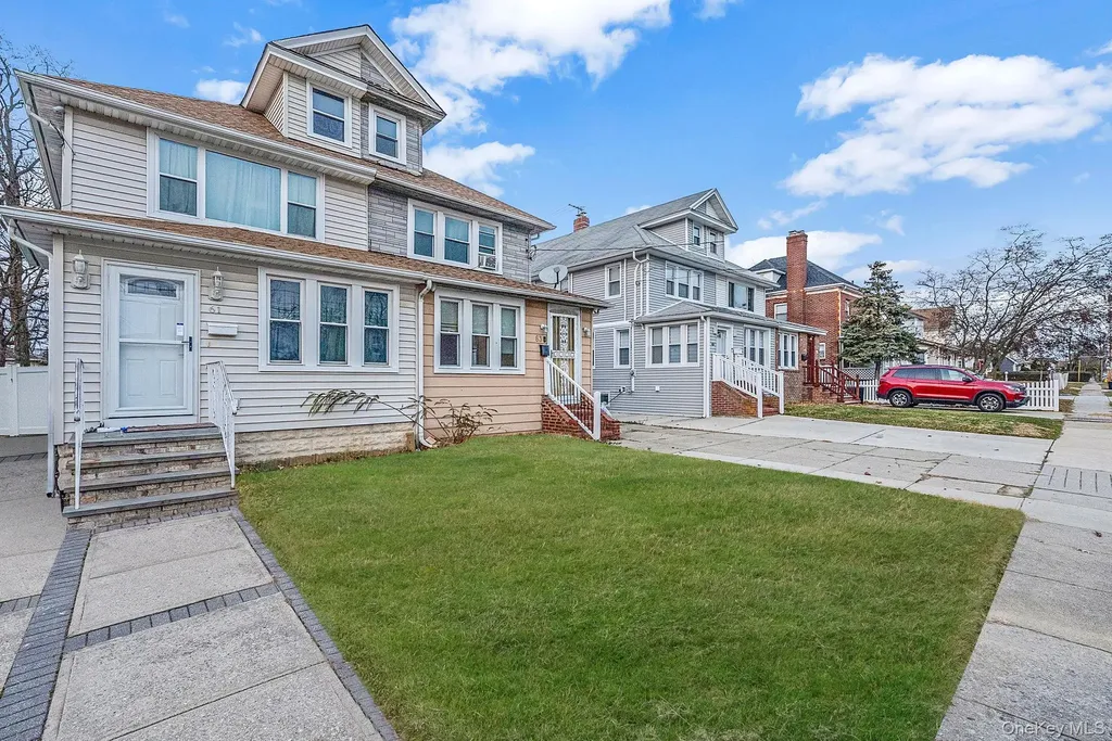 63 E Seaman Avenue Freeport NY 11520