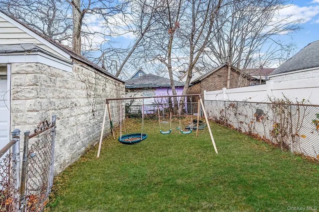 63 E Seaman Avenue Freeport NY 11520