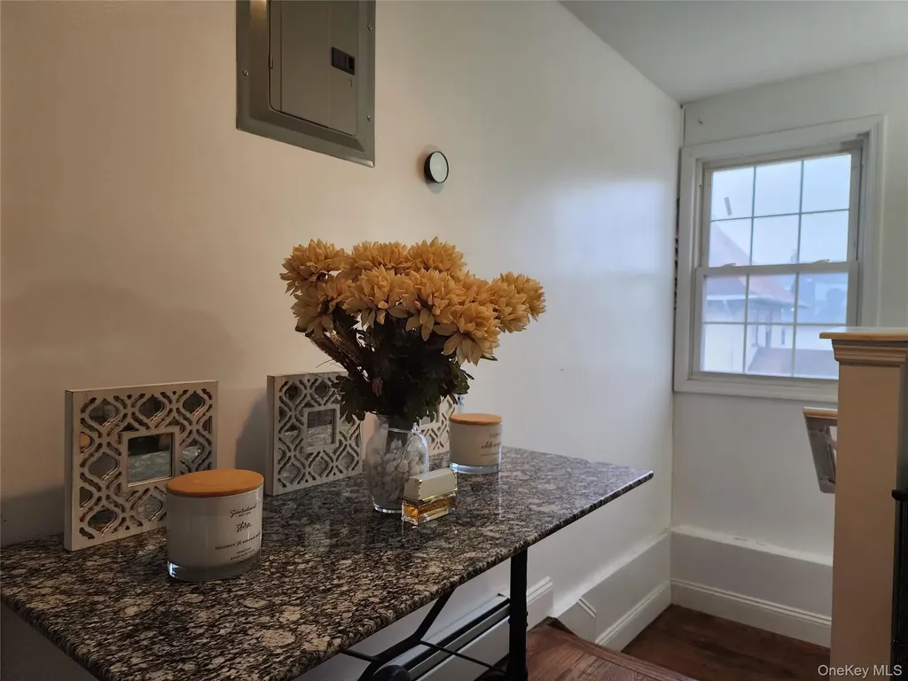 19614 104th Avenue Saint Albans NY 11412