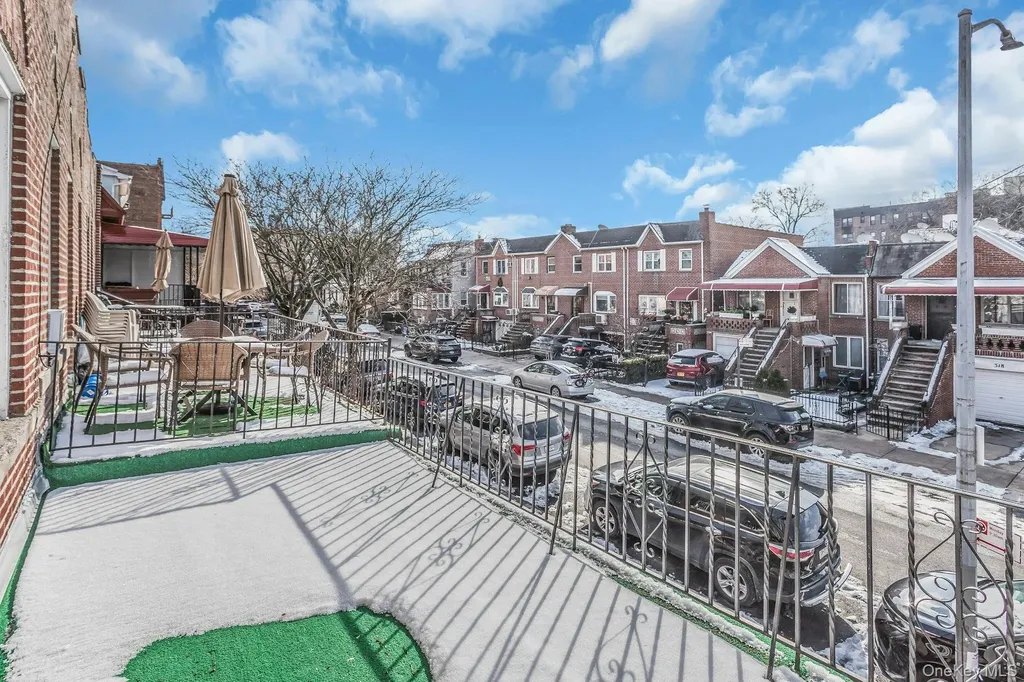 317 95th Street Brooklyn NY 11209