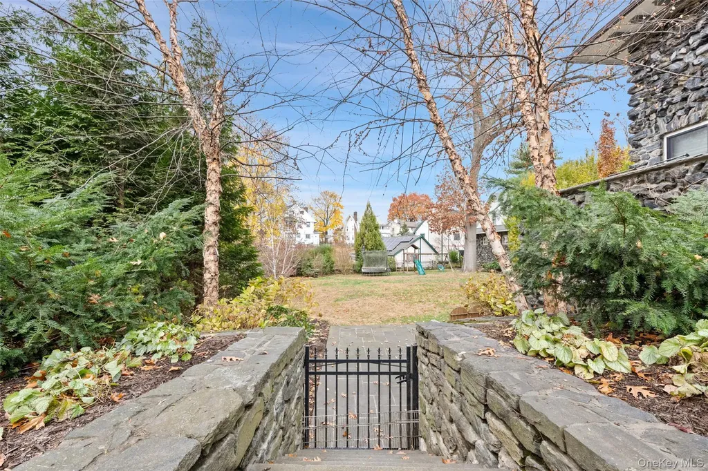 65 Harmon Avenue Pelham NY 10803