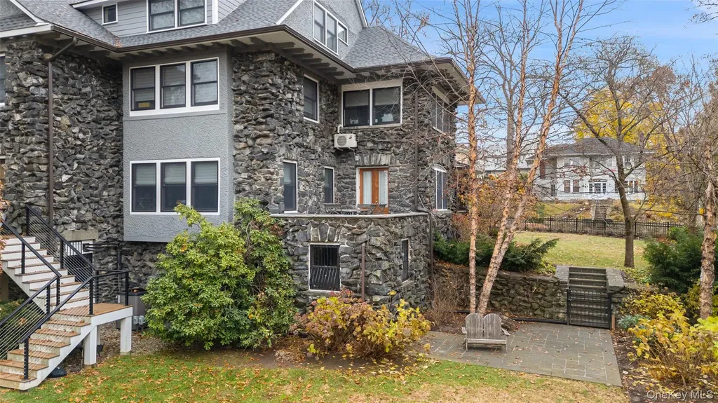 65 Harmon Avenue Pelham NY 10803