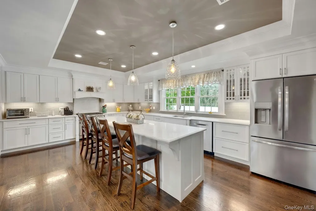 155 Hilburn Road Scarsdale NY 10583