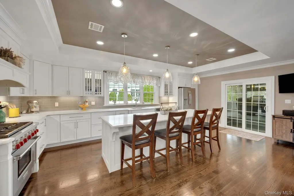 155 Hilburn Road Scarsdale NY 10583