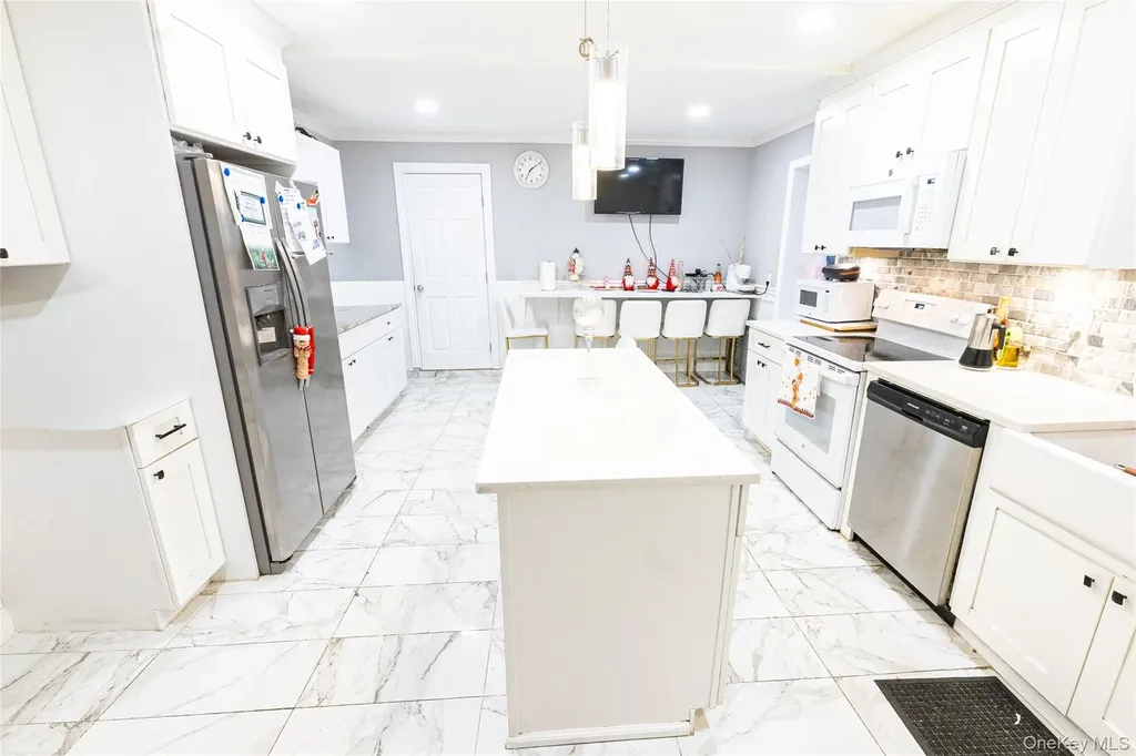 163 Orchard Road East Patchogue NY 11772