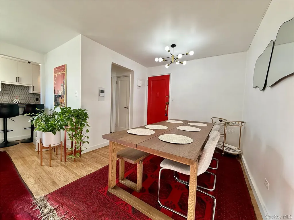 112-30 Northern Boulevard Corona NY 11368