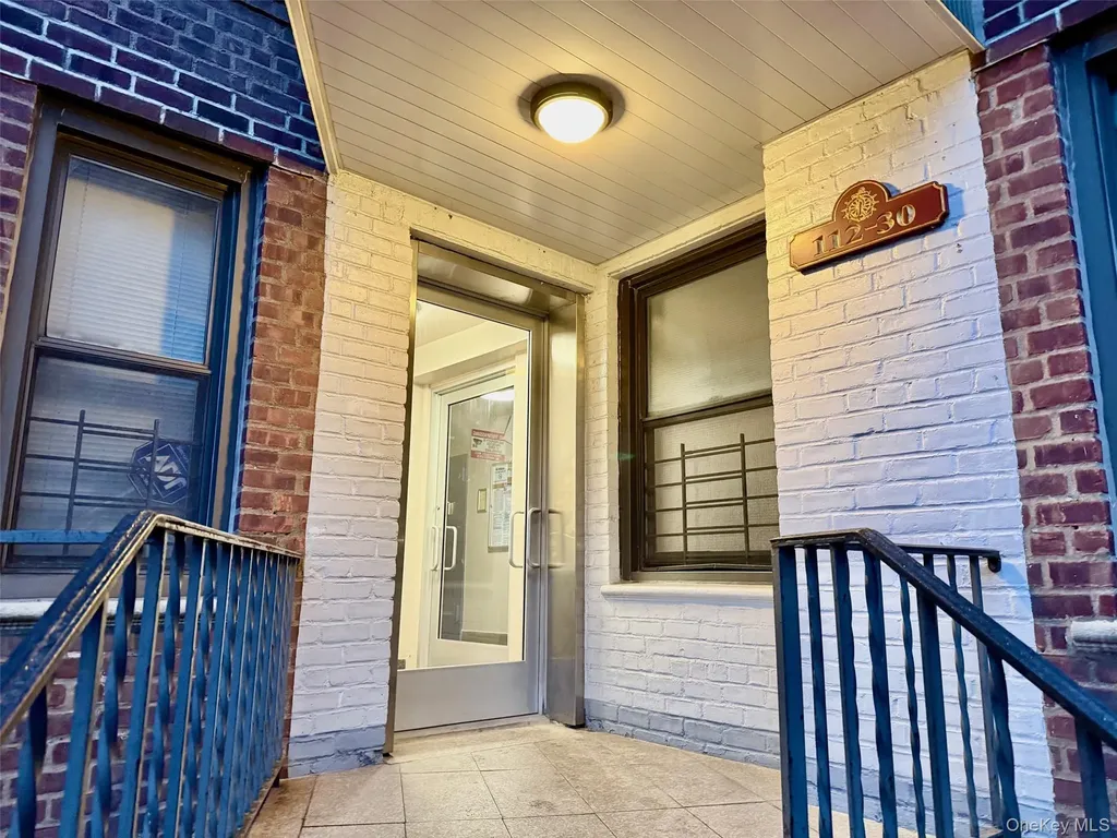 112-30 Northern Boulevard Corona NY 11368