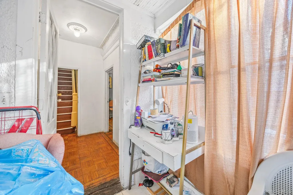 927 E 35th Street Brooklyn NY 11210