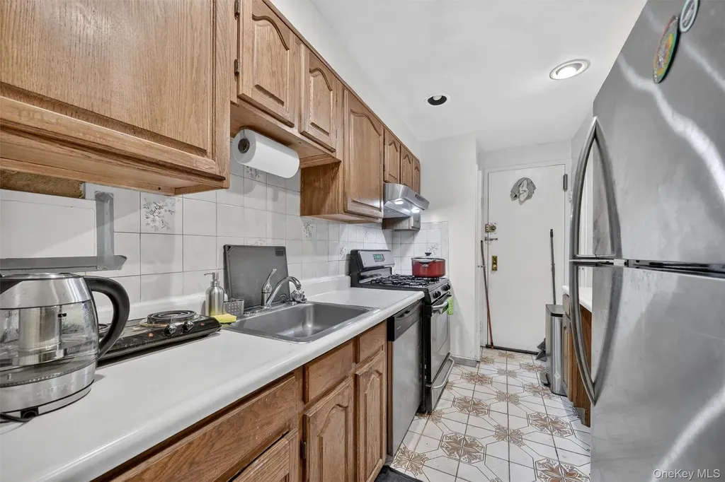 5 Fordham Hill Oval Bronx NY 10468