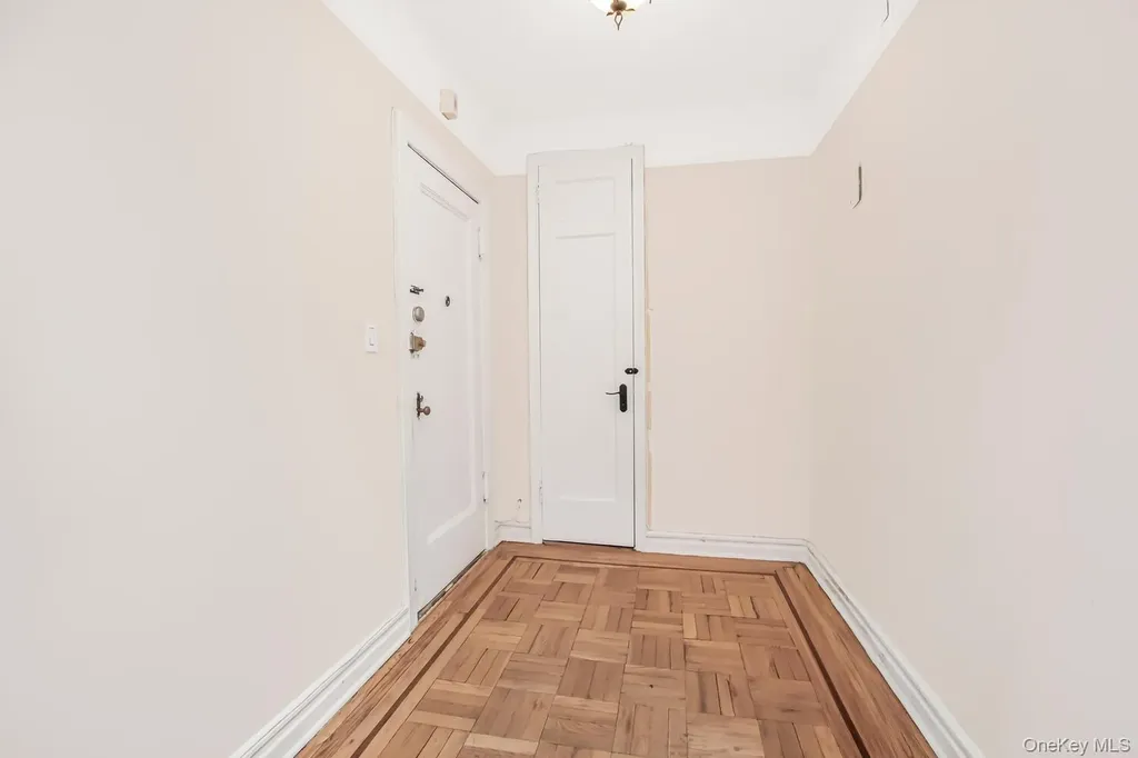219 Bronx River Road Yonkers NY 10704