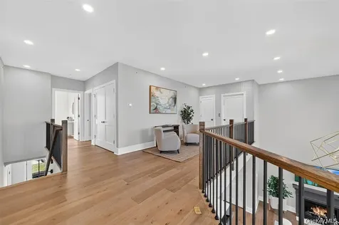 1822 Soundview Court Yorktown Heights NY 10598