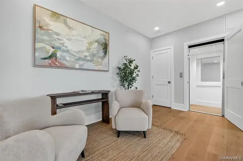 1822 Soundview Court Yorktown Heights NY 10598