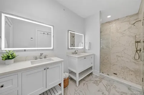 1822 Soundview Court Yorktown Heights NY 10598