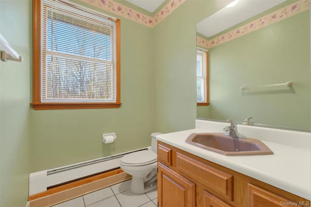 29 Deer Brook Drive New Windsor NY 12553