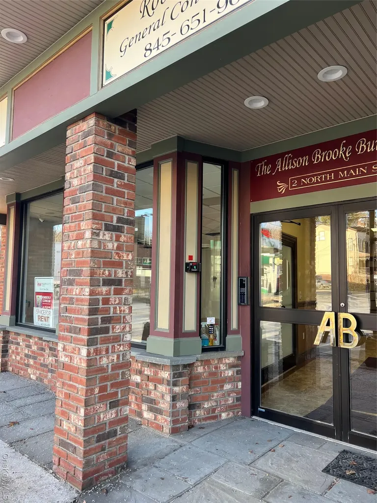 2 N Main Street Florida NY 10921