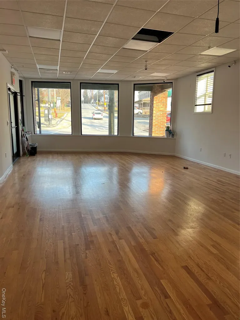 2 N Main Street Florida NY 10921