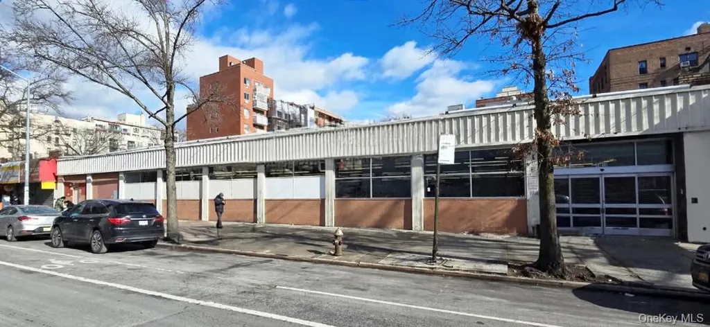 44-15 Kissena Boulevard Flushing NY 11355