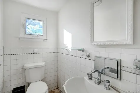 3486 Howard Boulevard Baldwin NY 11510