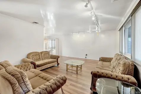 3486 Howard Boulevard Baldwin NY 11510