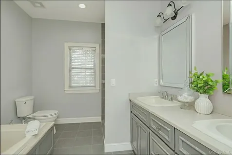 50 Corbett Drive East Quogue NY 11942
