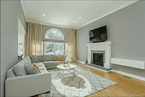 50 Corbett Drive East Quogue NY 11942