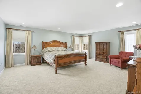 79 Majestic Ridge Carmel NY 10512