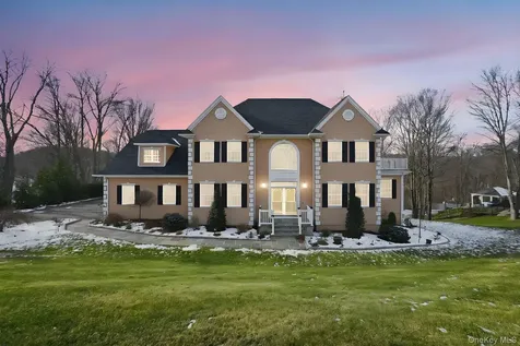 79 Majestic Ridge Carmel NY 10512