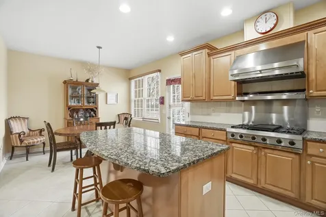 79 Majestic Ridge Carmel NY 10512