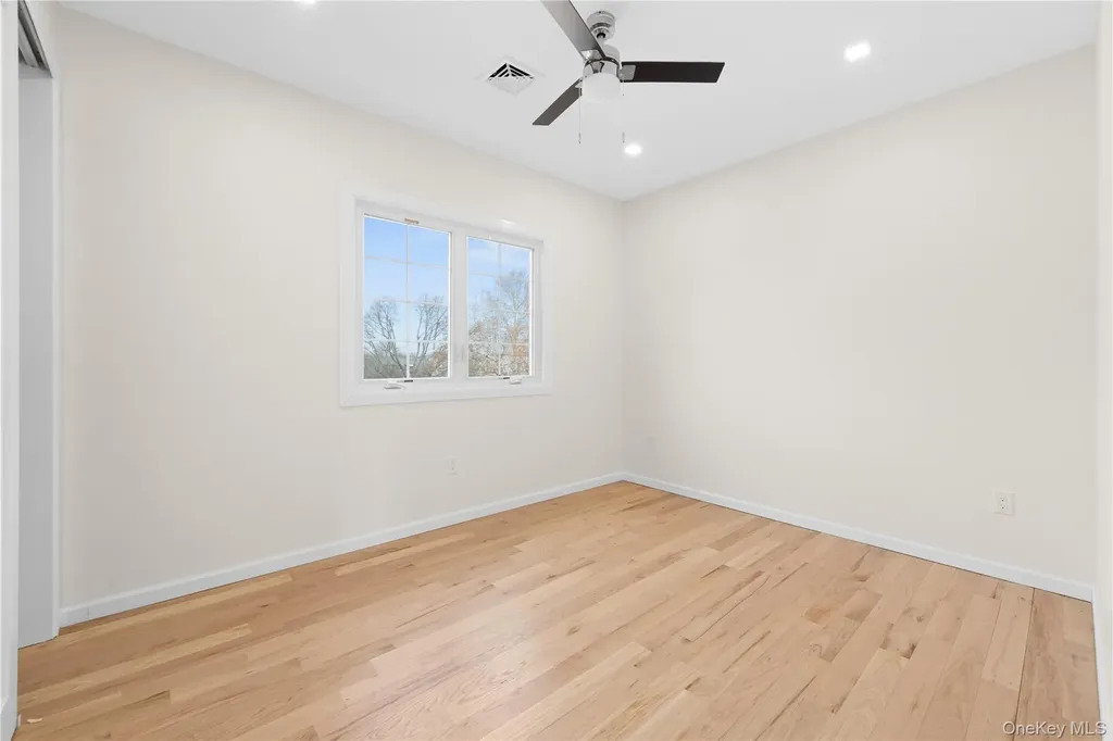 383 Franklin Avenue Hewlett NY 11557
