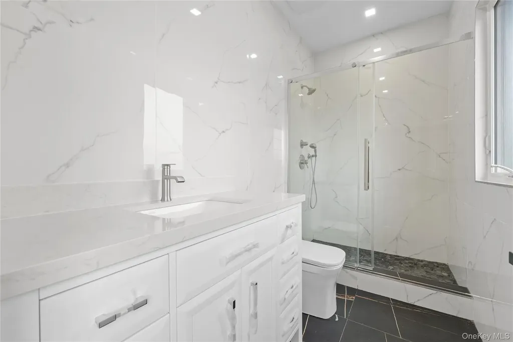 383 Franklin Avenue Hewlett NY 11557