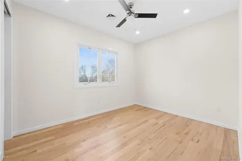 383 Franklin Avenue Hewlett NY 11557