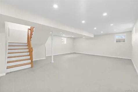 383 Franklin Avenue Hewlett NY 11557