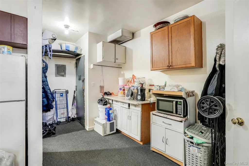 18018 Hillside Avenue Jamaica NY 11432