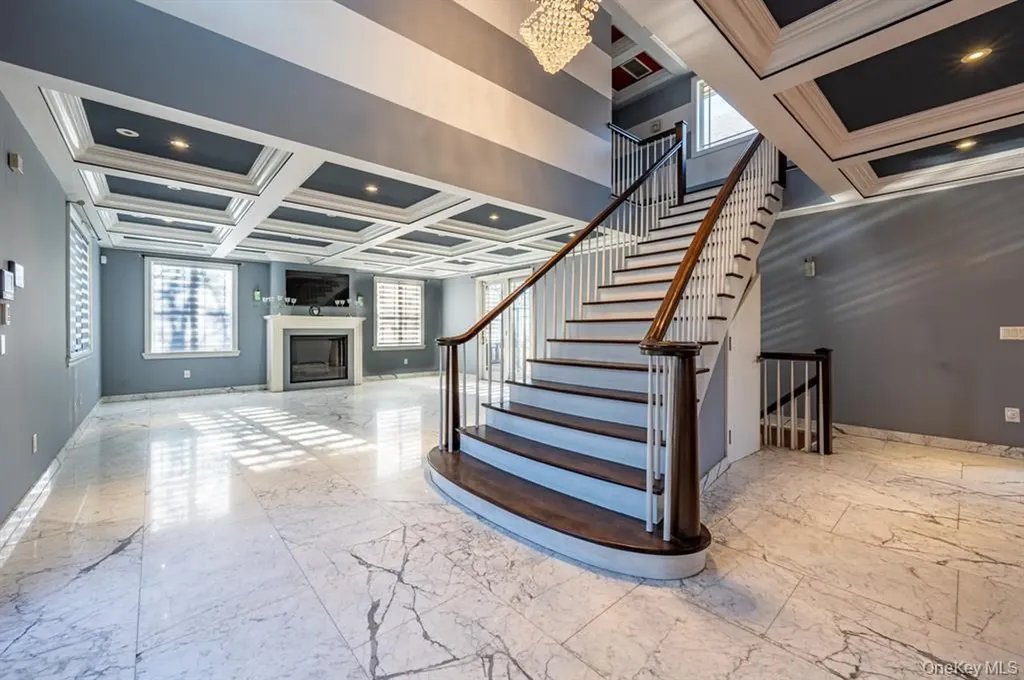 1903 Tomlinson Avenue Bronx NY 10461