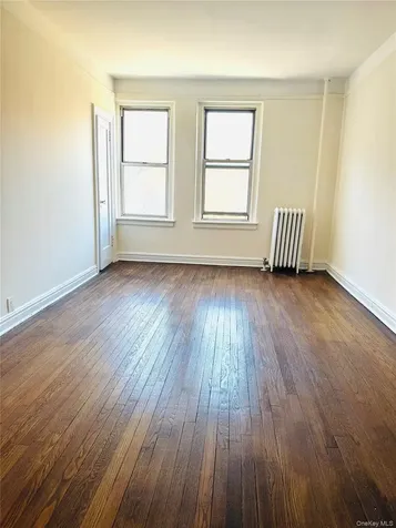 472 Gramatan Avenue Mount Vernon NY 10552