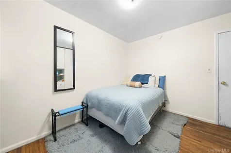 831 Dean Drive Baldwin NY 11510