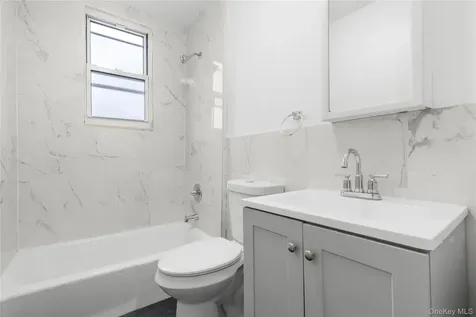 28-32 Van Cortlandt Park Avenue Yonkers NY 10705