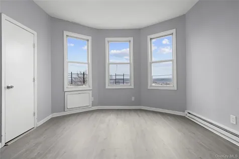 28-32 Van Cortlandt Park Avenue Yonkers NY 10705