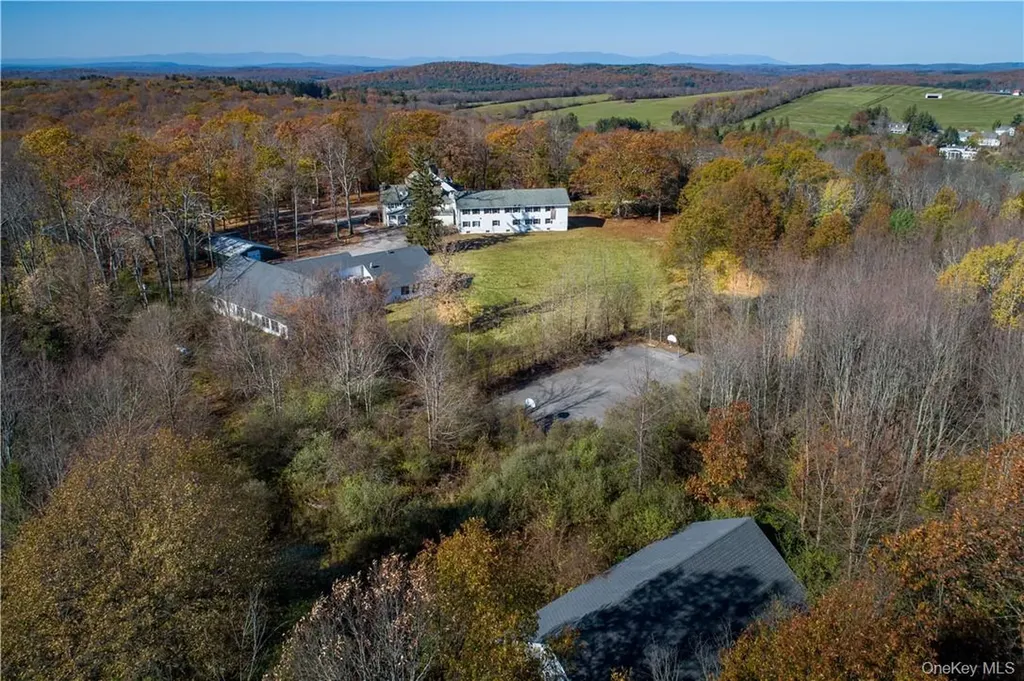 54-66 Ramble Hill Lane Millbrook NY 12545