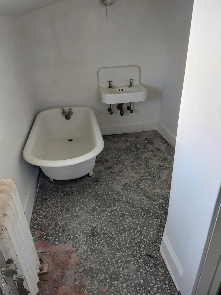 1 Priscella A/k/a 31 Primrose Avenue Yonkers NY 10710